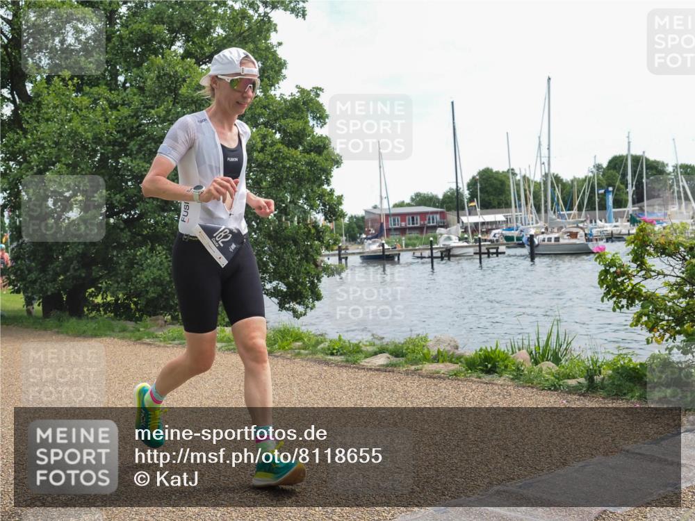 22.06.2025 - Viking Triathlon KatJ http://msf.ph/oto/8118655 22.06.2025 13:31:15 Laufen 14, 77, 182 meine-sportfotos.de