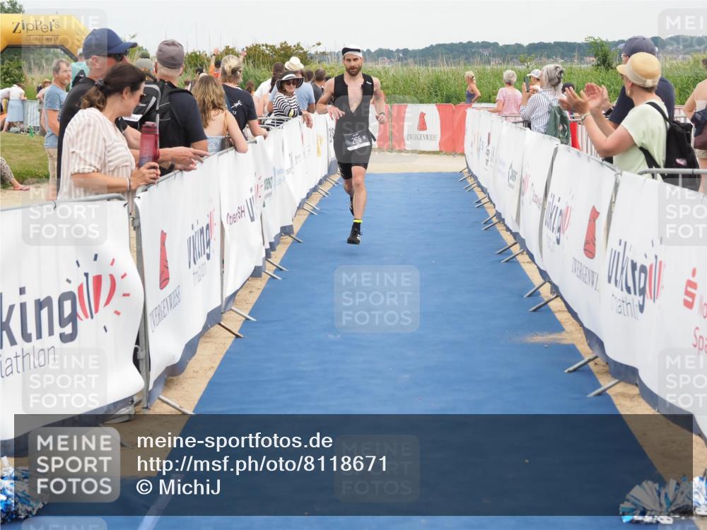 22.06.2025 - Viking Triathlon MichiJ http://msf.ph/oto/8118671 22.06.2025 15:08:26 Ziel 265, 411 meine-sportfotos.de