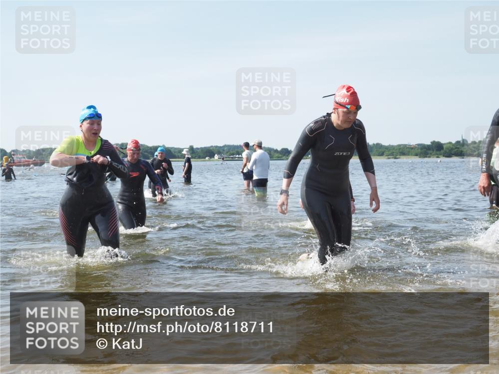 22.06.2025 - Viking Triathlon KatJ http://msf.ph/oto/8118711 22.06.2025 10:46:03 Schwimmen 144, 217, 342, 372, 468, 525, 615, 621, 633, 647 meine-sportfotos.de