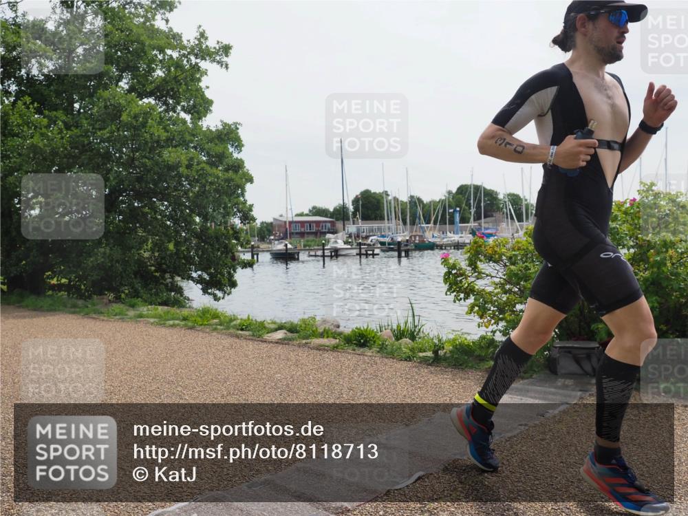 22.06.2025 - Viking Triathlon KatJ http://msf.ph/oto/8118713 22.06.2025 12:56:35 Laufen 310 meine-sportfotos.de