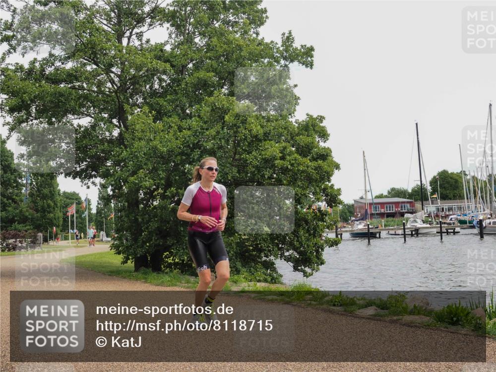 22.06.2025 - Viking Triathlon KatJ http://msf.ph/oto/8118715 22.06.2025 15:11:50 Laufen 249 meine-sportfotos.de