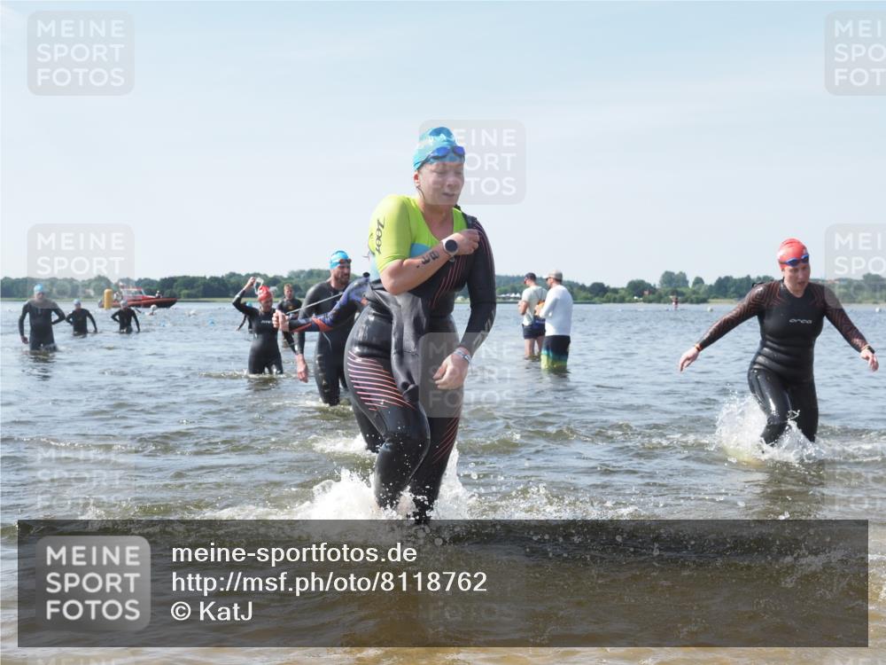 22.06.2025 - Viking Triathlon KatJ http://msf.ph/oto/8118762 22.06.2025 10:46:04 Schwimmen 144, 217, 342, 372, 468, 525, 615, 621, 633, 647 meine-sportfotos.de