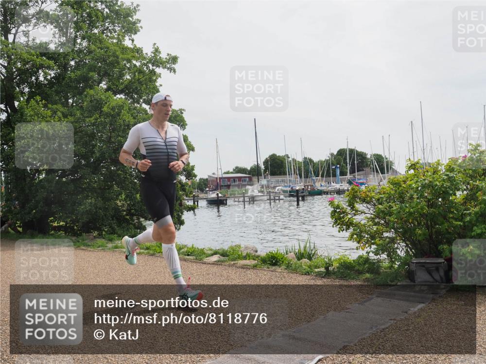 22.06.2025 - Viking Triathlon KatJ http://msf.ph/oto/8118776 22.06.2025 12:56:45 Laufen 444, 645 meine-sportfotos.de