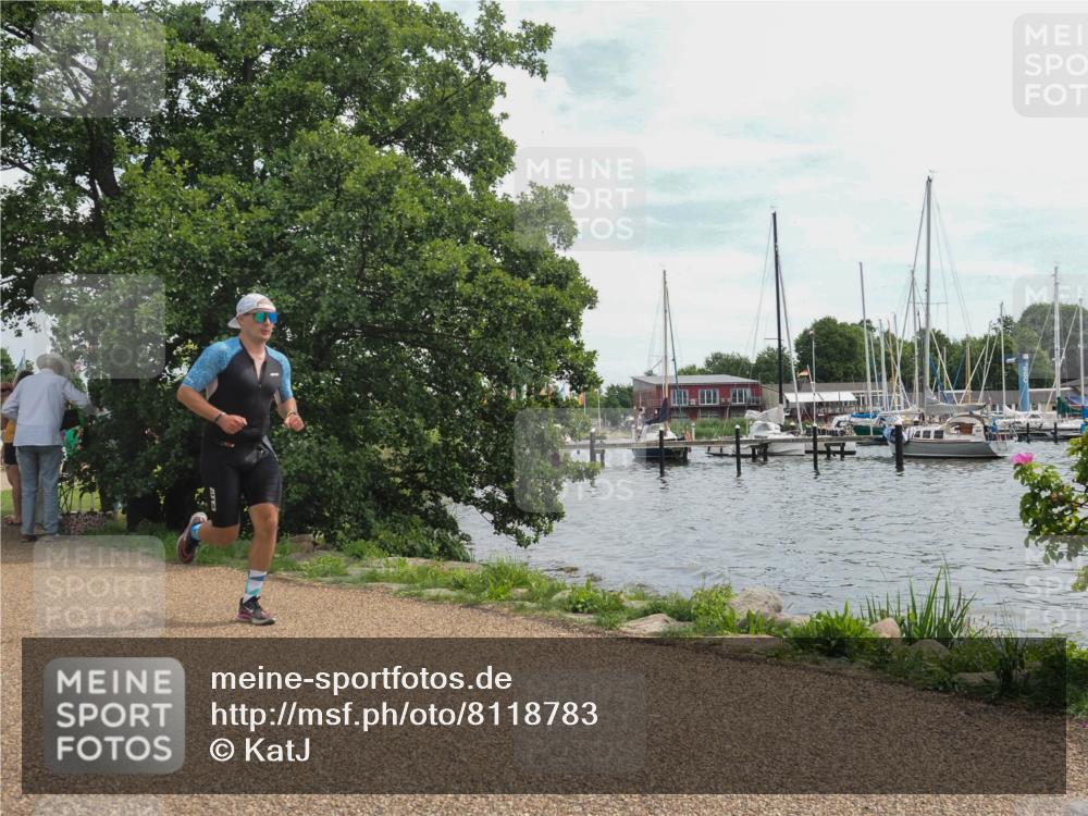 22.06.2025 - Viking Triathlon KatJ http://msf.ph/oto/8118783 22.06.2025 13:31:41 Laufen 458 meine-sportfotos.de