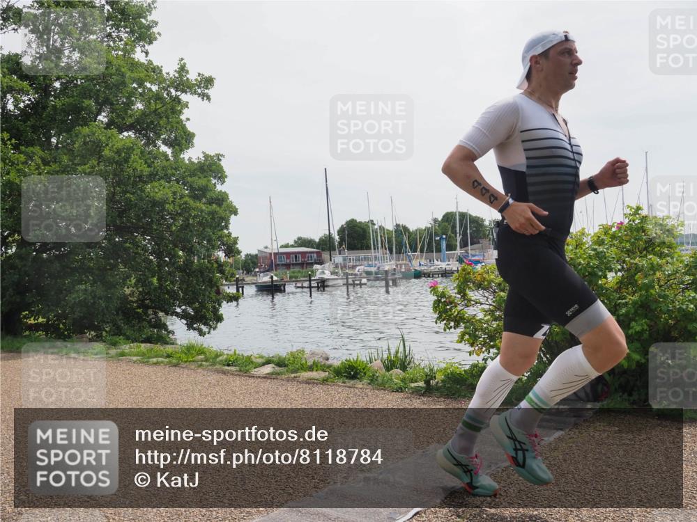 22.06.2025 - Viking Triathlon KatJ http://msf.ph/oto/8118784 22.06.2025 12:56:46 Laufen 444, 645 meine-sportfotos.de