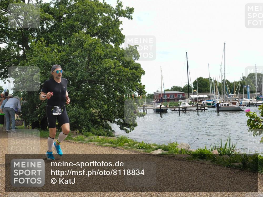 22.06.2025 - Viking Triathlon KatJ http://msf.ph/oto/8118834 22.06.2025 13:31:47 Laufen 324, 370 meine-sportfotos.de