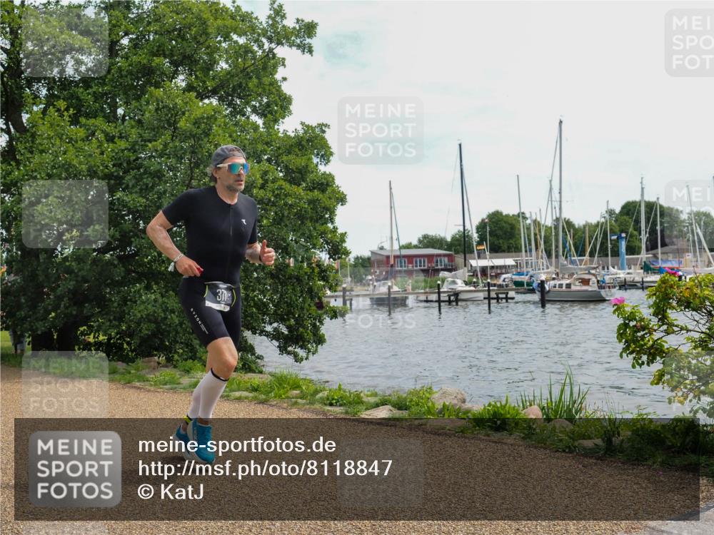 22.06.2025 - Viking Triathlon KatJ http://msf.ph/oto/8118847 22.06.2025 13:31:48 Laufen 324, 370 meine-sportfotos.de
