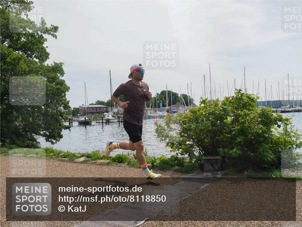 22.06.2025 - Viking Triathlon KatJ http://msf.ph/oto/8118850 22.06.2025 12:56:49 Laufen 645 meine-sportfotos.de
