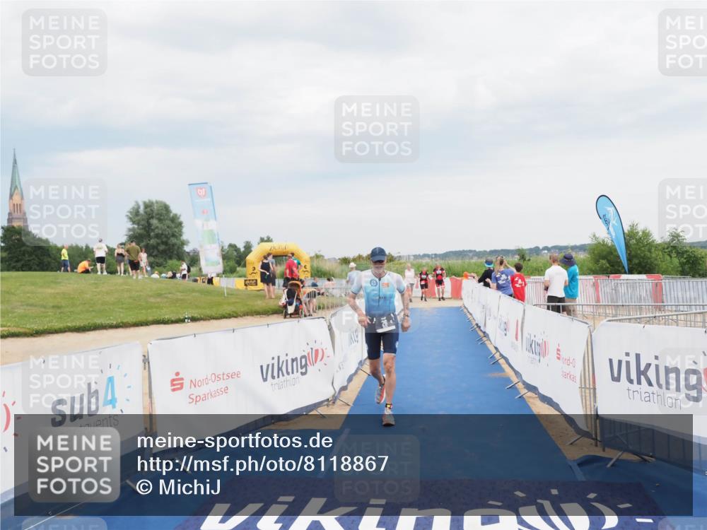 22.06.2025 - Viking Triathlon MichiJ http://msf.ph/oto/8118867 22.06.2025 16:59:19 Ziel 26 meine-sportfotos.de