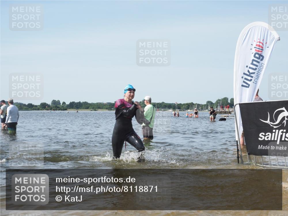 22.06.2025 - Viking Triathlon KatJ http://msf.ph/oto/8118871 22.06.2025 10:46:12 Schwimmen 121, 144, 213, 217, 225, 342, 406, 525, 647 meine-sportfotos.de