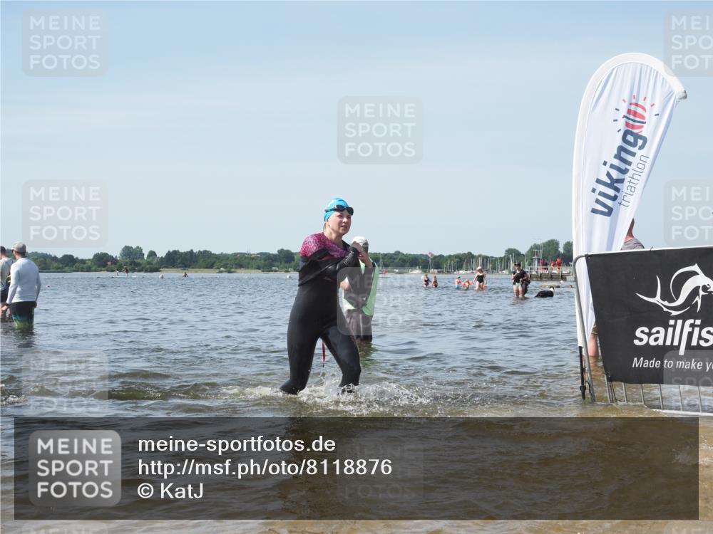 22.06.2025 - Viking Triathlon KatJ http://msf.ph/oto/8118876 22.06.2025 10:46:12 Schwimmen 121, 144, 213, 217, 225, 342, 406, 525, 647 meine-sportfotos.de