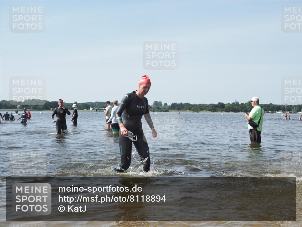 22.06.2025 - Viking Triathlon KatJ http://msf.ph/oto/8118894 22.06.2025 10:46:14 Schwimmen 121, 144, 213, 217, 225, 406, 525, 647 meine-sportfotos.de