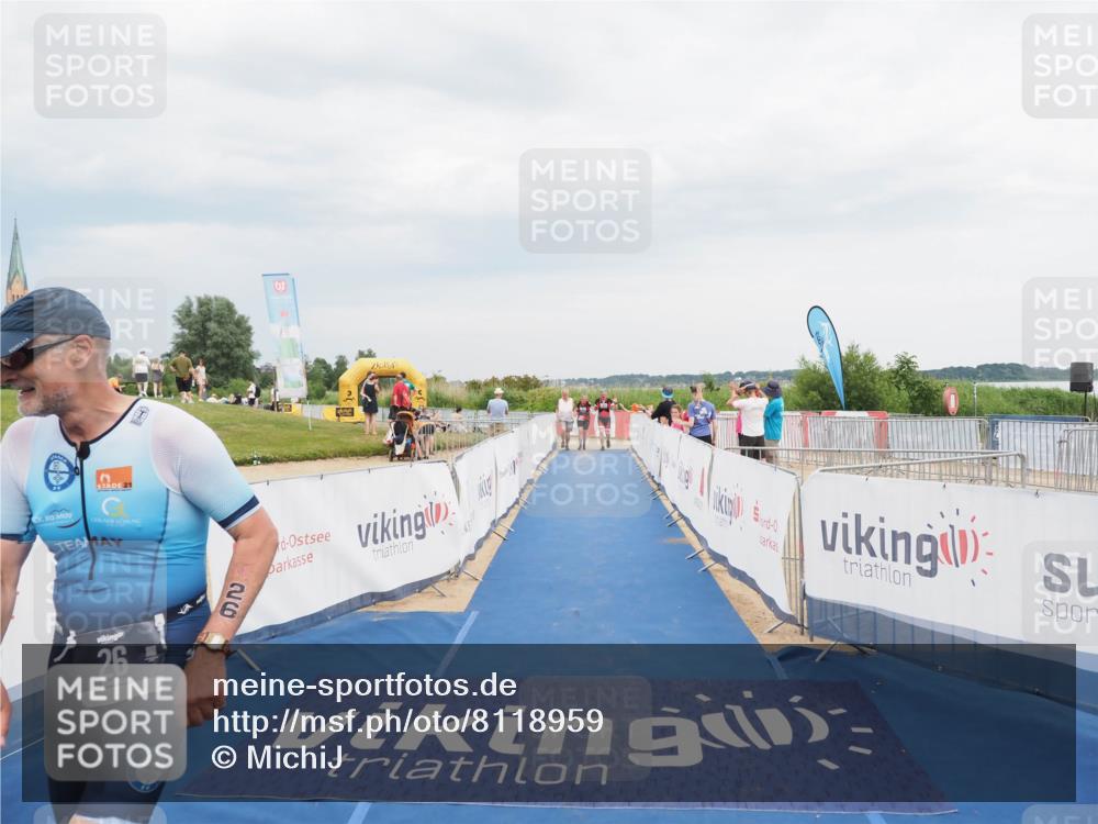 22.06.2025 - Viking Triathlon MichiJ http://msf.ph/oto/8118959 22.06.2025 16:59:22 Ziel 26 meine-sportfotos.de