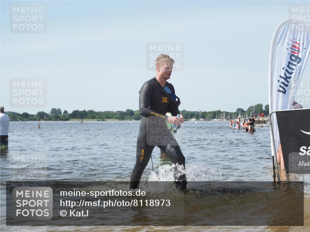 22.06.2025 - Viking Triathlon KatJ http://msf.ph/oto/8118973 22.06.2025 10:46:23 Schwimmen 60, 121, 144, 213, 225, 406 meine-sportfotos.de