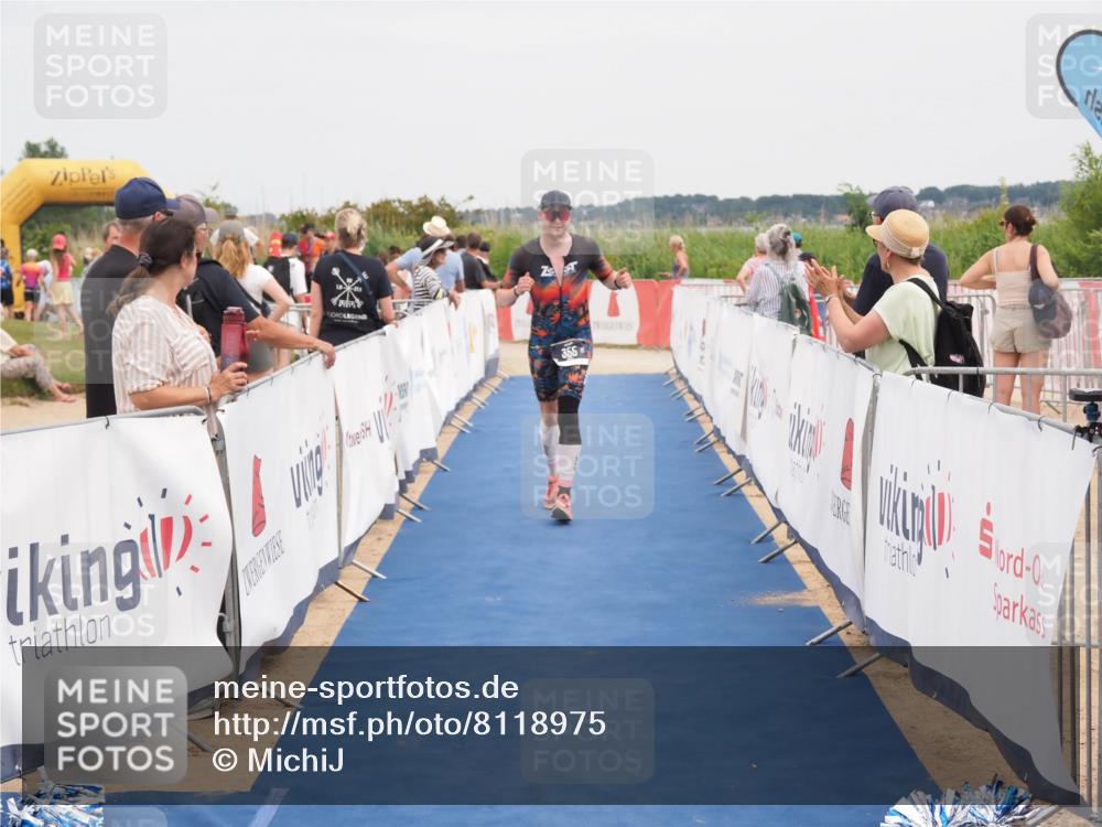 22.06.2025 - Viking Triathlon MichiJ http://msf.ph/oto/8118975 22.06.2025 15:08:35 Ziel 355 meine-sportfotos.de