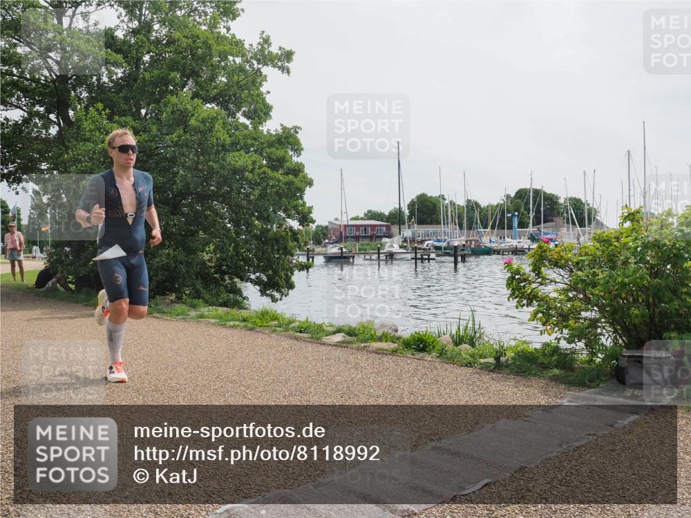 22.06.2025 - Viking Triathlon KatJ http://msf.ph/oto/8118992 22.06.2025 12:57:07 Laufen 152 meine-sportfotos.de