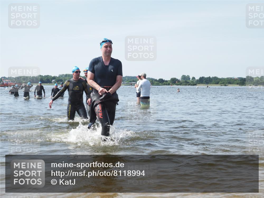 22.06.2025 - Viking Triathlon KatJ http://msf.ph/oto/8118994 22.06.2025 10:46:25 Schwimmen 60, 121, 213, 225, 406 meine-sportfotos.de
