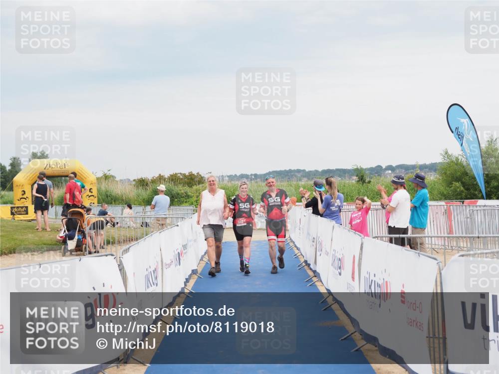 22.06.2025 - Viking Triathlon MichiJ http://msf.ph/oto/8119018 22.06.2025 16:59:26 Ziel 640 meine-sportfotos.de