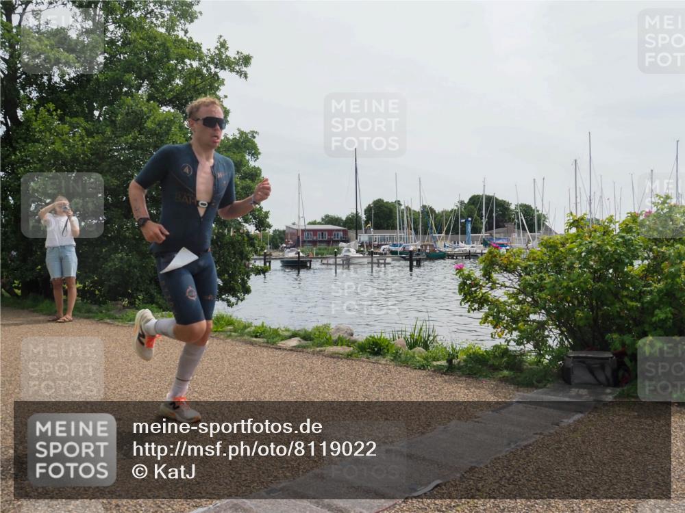 22.06.2025 - Viking Triathlon KatJ http://msf.ph/oto/8119022 22.06.2025 12:57:07 Laufen 152 meine-sportfotos.de