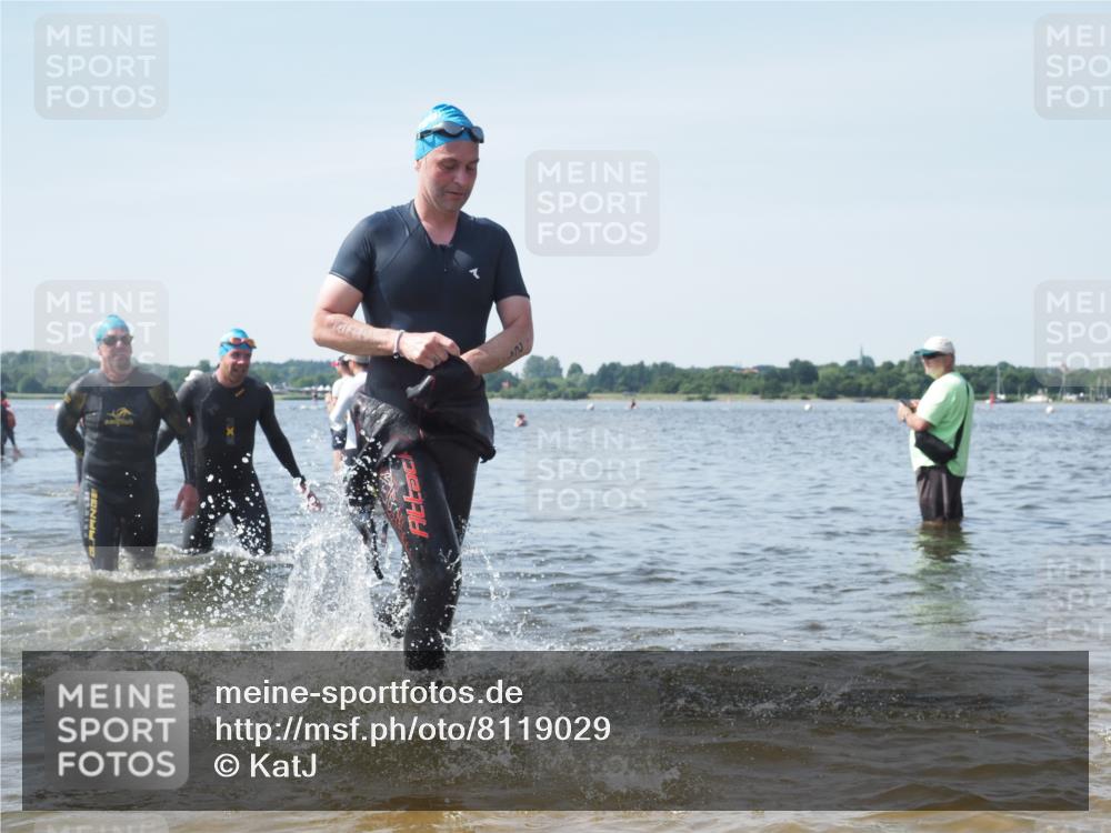 22.06.2025 - Viking Triathlon KatJ http://msf.ph/oto/8119029 22.06.2025 10:46:26 Schwimmen 60, 121, 213, 225, 333, 406 meine-sportfotos.de