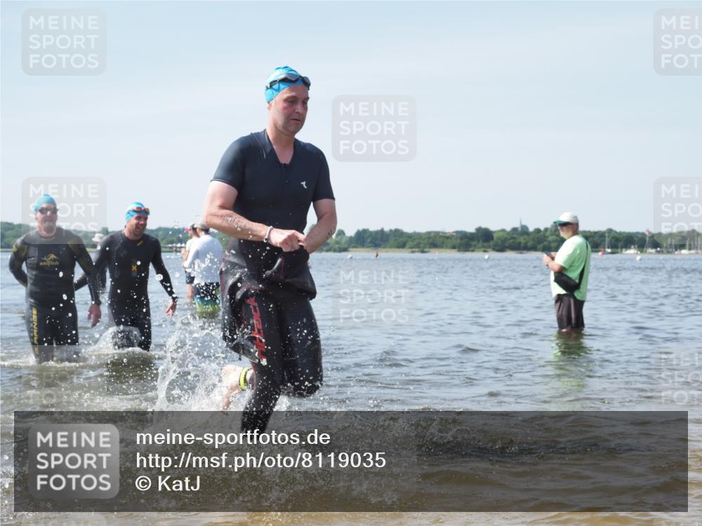 22.06.2025 - Viking Triathlon KatJ http://msf.ph/oto/8119035 22.06.2025 10:46:26 Schwimmen 60, 121, 213, 225, 333, 406 meine-sportfotos.de