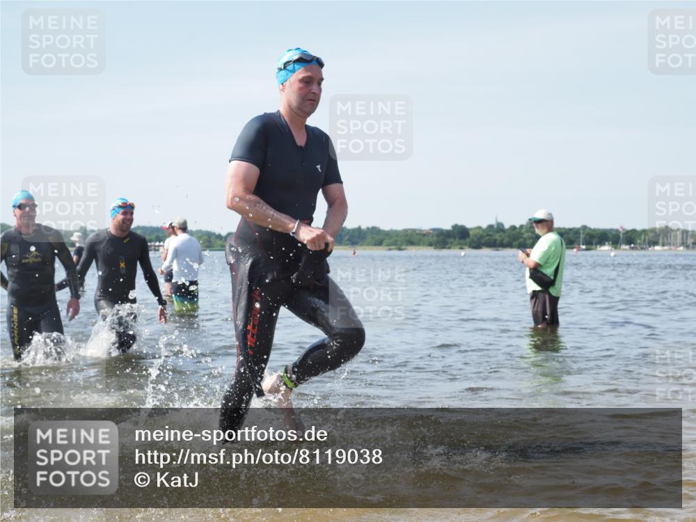 22.06.2025 - Viking Triathlon KatJ http://msf.ph/oto/8119038 22.06.2025 10:46:26 Schwimmen 60, 121, 213, 225, 333, 406 meine-sportfotos.de