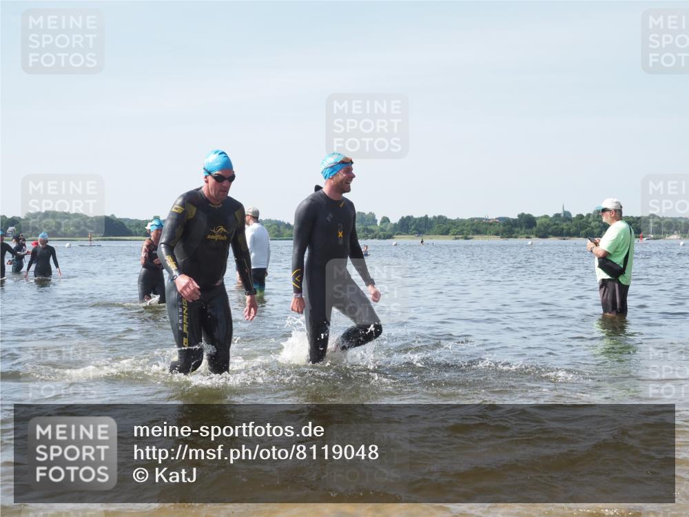 22.06.2025 - Viking Triathlon KatJ http://msf.ph/oto/8119048 22.06.2025 10:46:28 Schwimmen 60, 143, 213, 225, 333, 406, 479 meine-sportfotos.de