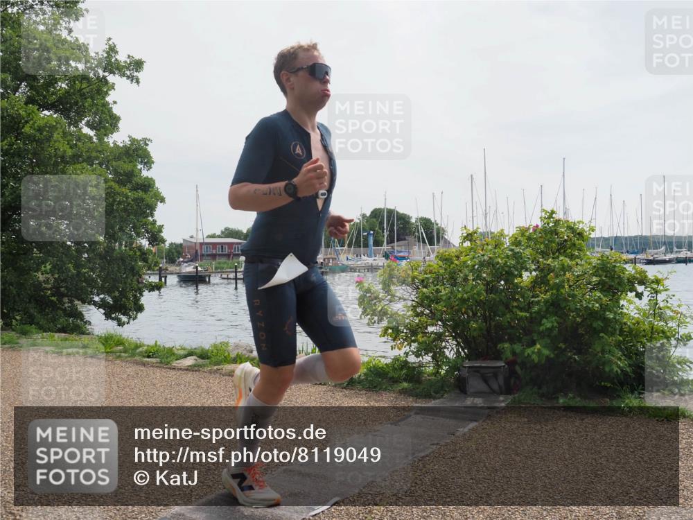 22.06.2025 - Viking Triathlon KatJ http://msf.ph/oto/8119049 22.06.2025 12:57:08 Laufen 152 meine-sportfotos.de