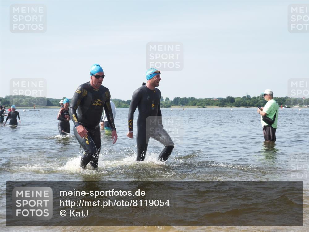 22.06.2025 - Viking Triathlon KatJ http://msf.ph/oto/8119054 22.06.2025 10:46:28 Schwimmen 60, 143, 213, 225, 333, 406, 479 meine-sportfotos.de