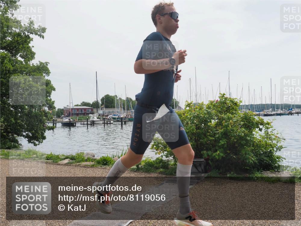 22.06.2025 - Viking Triathlon KatJ http://msf.ph/oto/8119056 22.06.2025 12:57:08 Laufen 152 meine-sportfotos.de