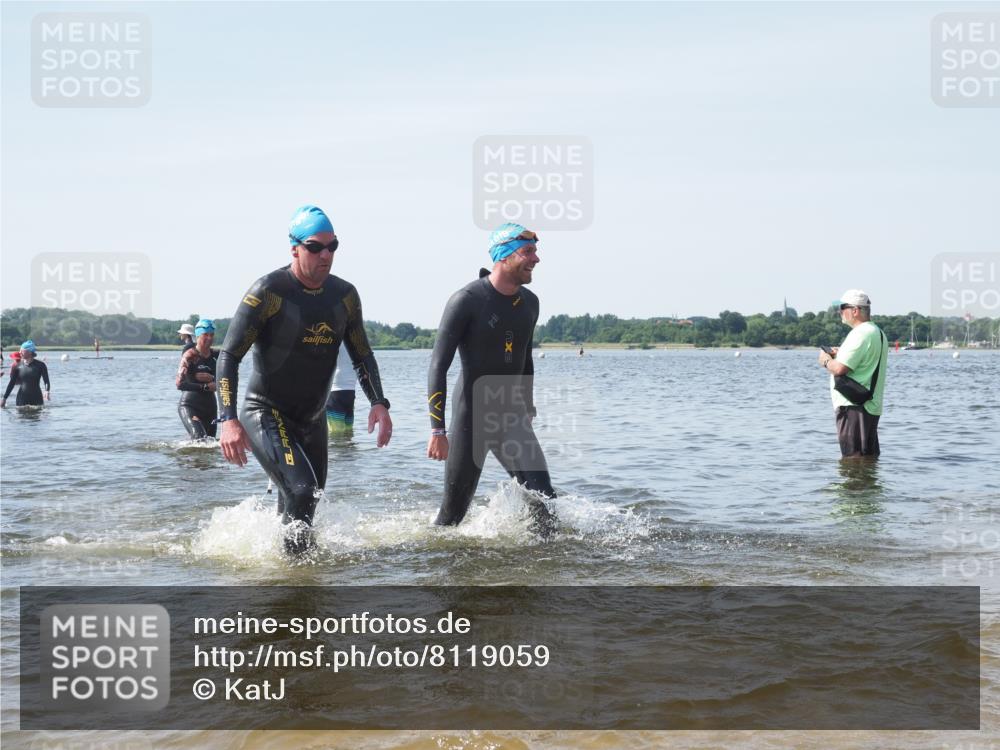 22.06.2025 - Viking Triathlon KatJ http://msf.ph/oto/8119059 22.06.2025 10:46:28 Schwimmen 60, 143, 213, 225, 333, 406, 479 meine-sportfotos.de