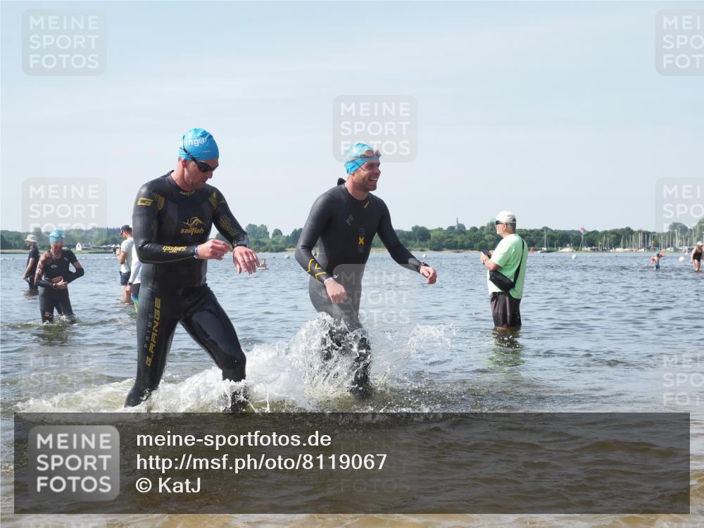 22.06.2025 - Viking Triathlon KatJ http://msf.ph/oto/8119067 22.06.2025 10:46:29 Schwimmen 60, 143, 213, 225, 333, 406, 479 meine-sportfotos.de