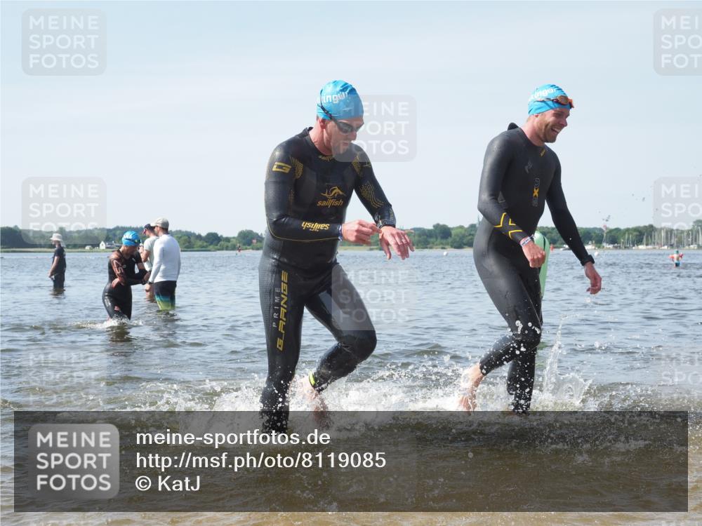 22.06.2025 - Viking Triathlon KatJ http://msf.ph/oto/8119085 22.06.2025 10:46:30 Schwimmen 60, 143, 225, 333, 406, 479 meine-sportfotos.de