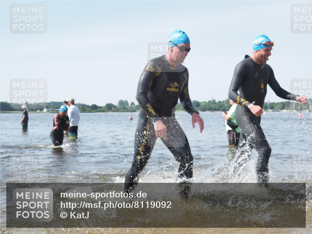 22.06.2025 - Viking Triathlon KatJ http://msf.ph/oto/8119092 22.06.2025 10:46:30 Schwimmen 60, 143, 225, 333, 406, 479 meine-sportfotos.de