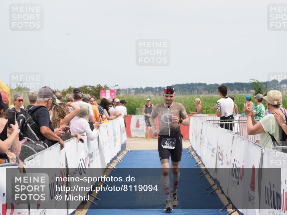 22.06.2025 - Viking Triathlon MichiJ http://msf.ph/oto/8119094 22.06.2025 14:58:35 Ziel 464 meine-sportfotos.de