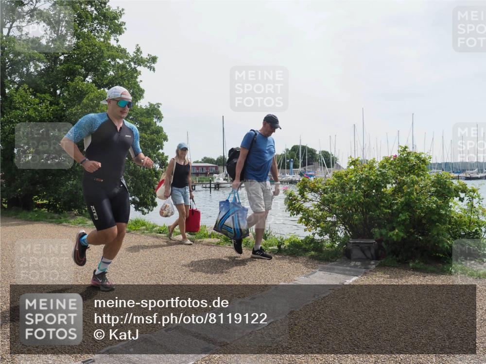 22.06.2025 - Viking Triathlon KatJ http://msf.ph/oto/8119122 22.06.2025 12:57:19 Laufen 458 meine-sportfotos.de