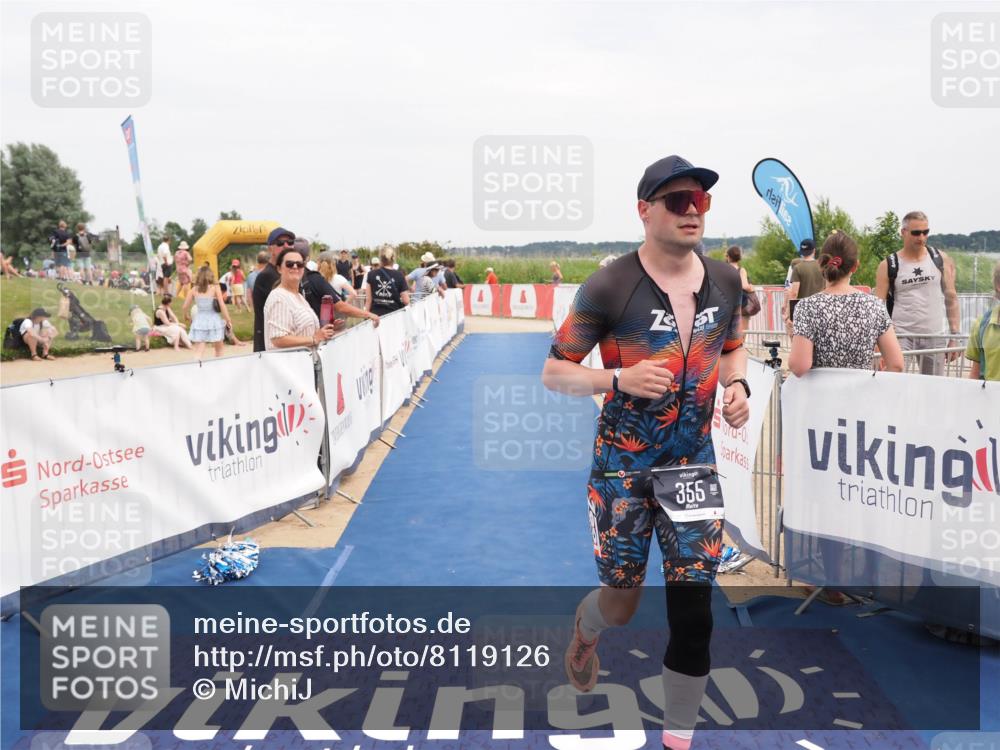 22.06.2025 - Viking Triathlon MichiJ http://msf.ph/oto/8119126 22.06.2025 15:08:38 Ziel 355 meine-sportfotos.de
