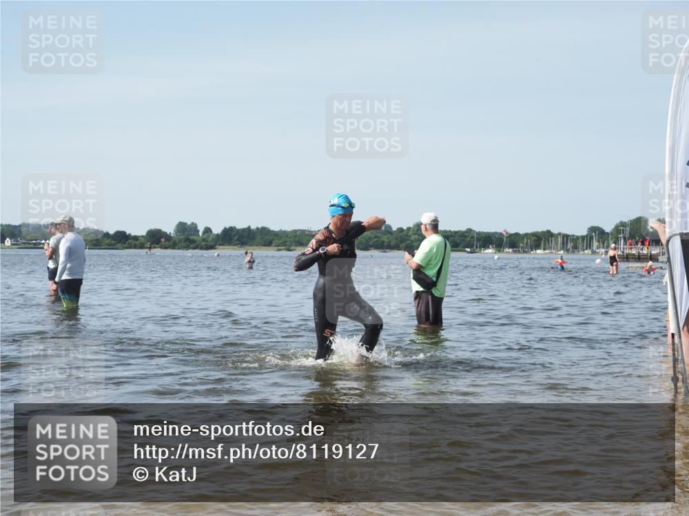 22.06.2025 - Viking Triathlon KatJ http://msf.ph/oto/8119127 22.06.2025 10:46:35 Schwimmen 60, 143, 206, 333, 479 meine-sportfotos.de