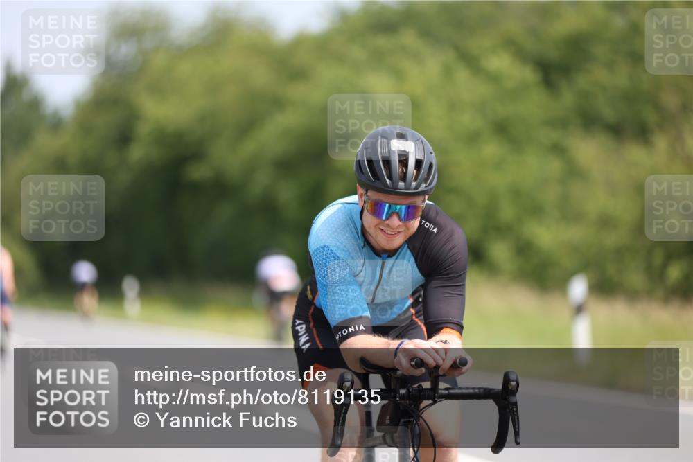 22.06.2025 - Viking Triathlon Yannick Fuchs http://msf.ph/oto/8119135 22.06.2025 11:44:11 Radfahren 121, 143, 144, 471, 543 meine-sportfotos.de