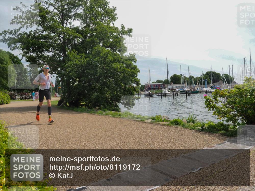 22.06.2025 - Viking Triathlon KatJ http://msf.ph/oto/8119172 22.06.2025 12:57:36 Laufen 381 meine-sportfotos.de