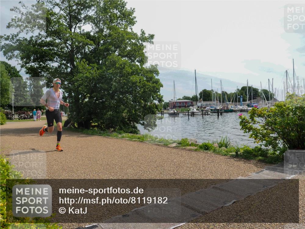 22.06.2025 - Viking Triathlon KatJ http://msf.ph/oto/8119182 22.06.2025 12:57:36 Laufen 381 meine-sportfotos.de