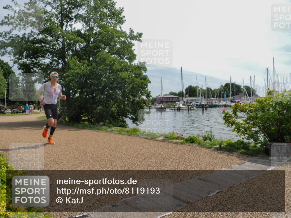 22.06.2025 - Viking Triathlon KatJ http://msf.ph/oto/8119193 22.06.2025 12:57:36 Laufen 381 meine-sportfotos.de