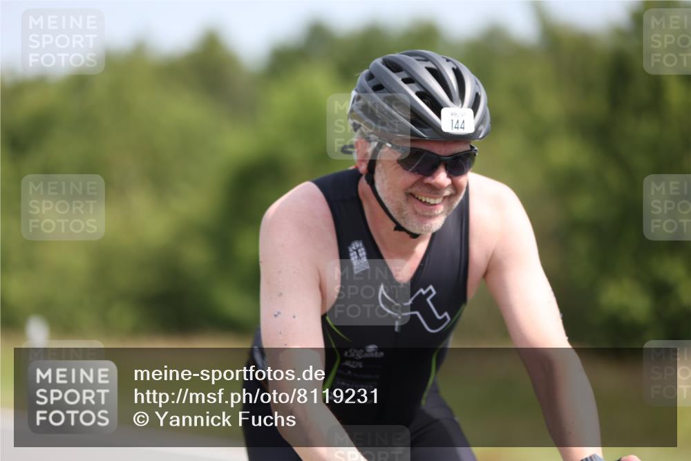 22.06.2025 - Viking Triathlon Yannick Fuchs http://msf.ph/oto/8119231 22.06.2025 11:44:16 Radfahren 144, 471, 543 meine-sportfotos.de