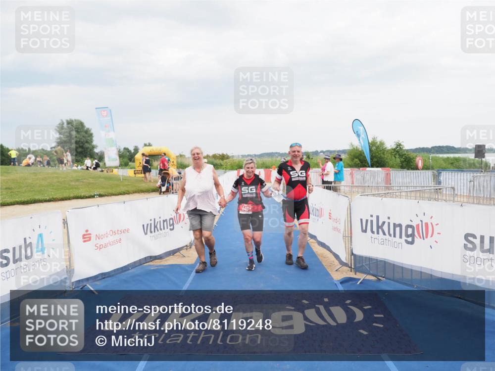 22.06.2025 - Viking Triathlon MichiJ http://msf.ph/oto/8119248 22.06.2025 16:59:31 Ziel 640 meine-sportfotos.de