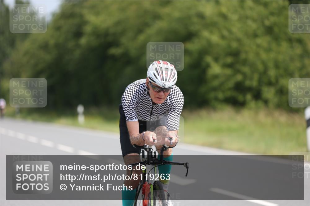 22.06.2025 - Viking Triathlon Yannick Fuchs http://msf.ph/oto/8119263 22.06.2025 11:44:19 Radfahren 144, 383, 471, 543 meine-sportfotos.de