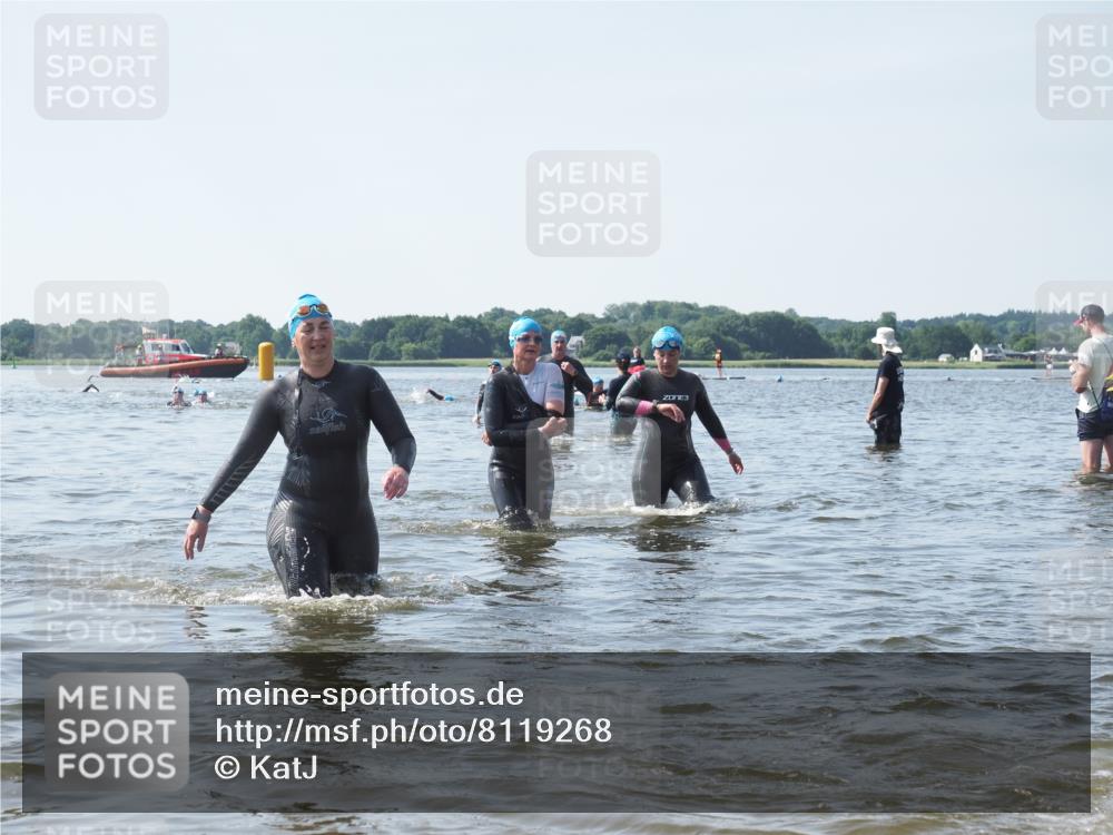 22.06.2025 - Viking Triathlon KatJ http://msf.ph/oto/8119268 22.06.2025 10:46:46 Schwimmen 143, 206, 333, 479, 498, 515 meine-sportfotos.de