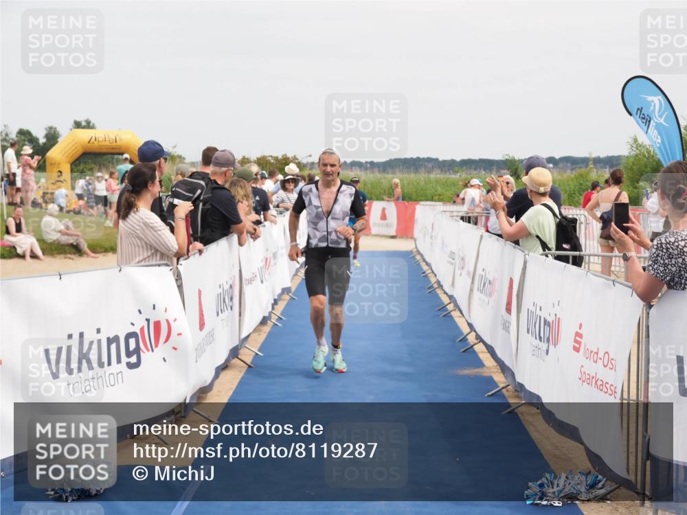 22.06.2025 - Viking Triathlon MichiJ http://msf.ph/oto/8119287 22.06.2025 15:09:09 Ziel 17 meine-sportfotos.de