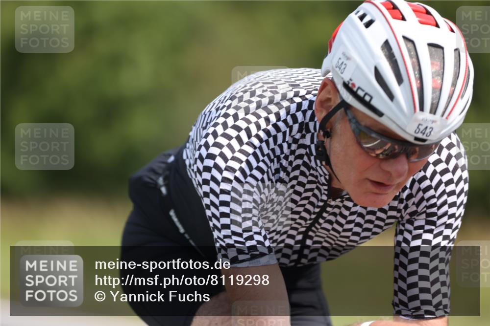 22.06.2025 - Viking Triathlon Yannick Fuchs http://msf.ph/oto/8119298 22.06.2025 11:44:20 Radfahren 383, 543 meine-sportfotos.de