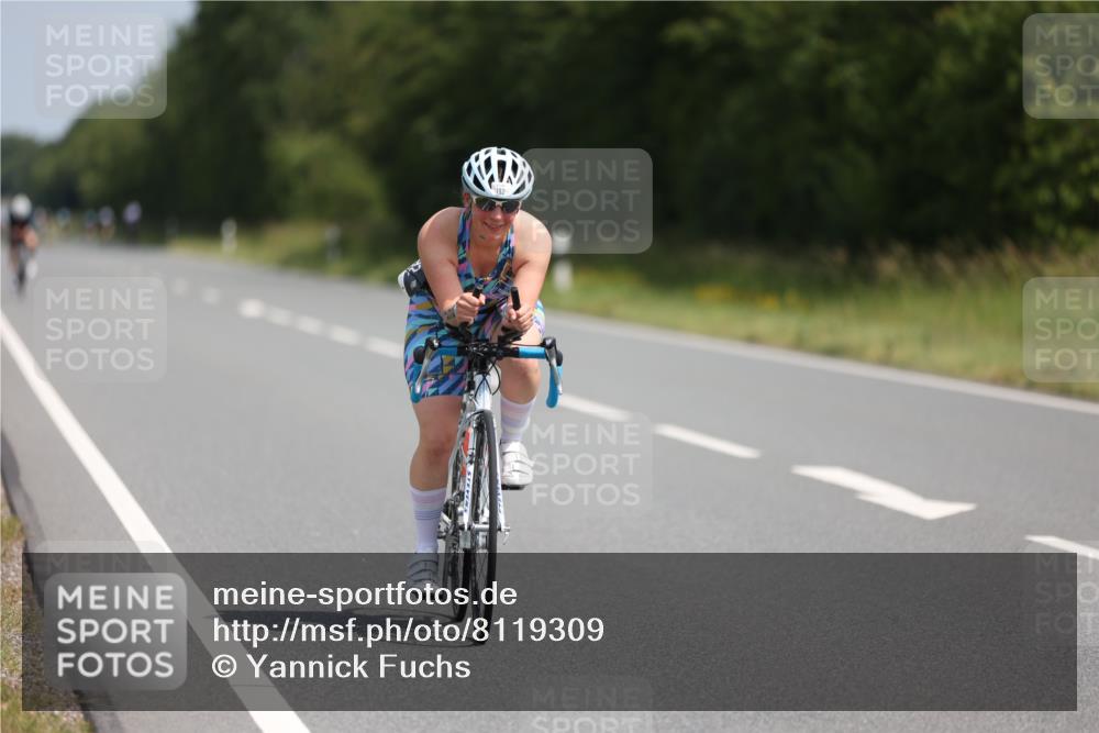 22.06.2025 - Viking Triathlon Yannick Fuchs http://msf.ph/oto/8119309 22.06.2025 11:44:30 Radfahren 24, 85, 114, 192, 228, 383, 552, 603 meine-sportfotos.de