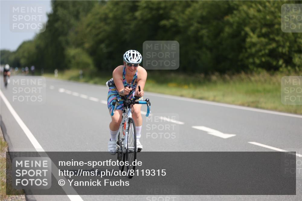22.06.2025 - Viking Triathlon Yannick Fuchs http://msf.ph/oto/8119315 22.06.2025 11:44:30 Radfahren 24, 85, 114, 192, 228, 383, 552, 603 meine-sportfotos.de